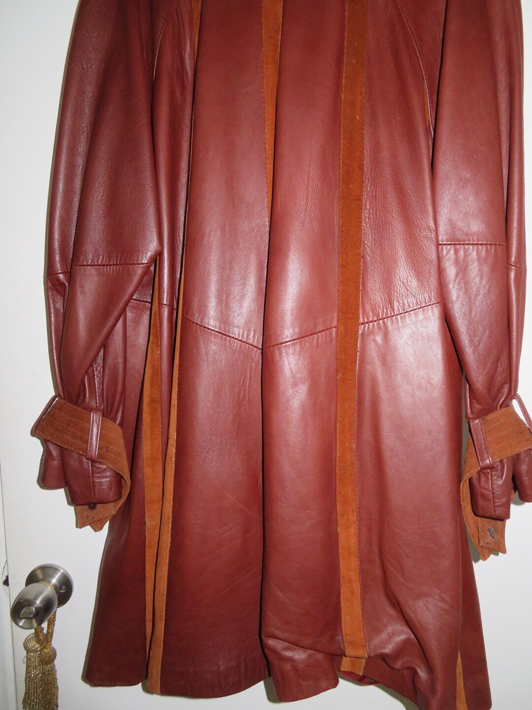 A SARDAR OF LONDON LEATHER JACKET. Vintage & Designer Fashion