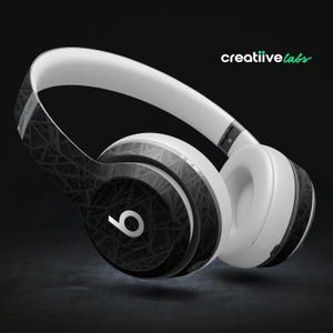 Svarta geometriska vinklar | Skyddande vinyldekaler för alla Beats by Dre-hörlurar | Solo, Studio, Pro, Mixr, EP, Wireless +