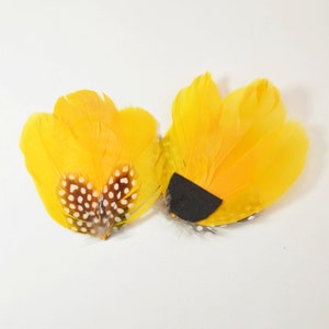 Guinea Goose Feather pad - Golden Yellow (002)