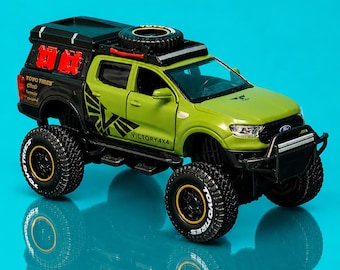 MAISTO Limited Edition 2019 FORD RANGER Scale 1/40 Model ( Hunter green & black finished )