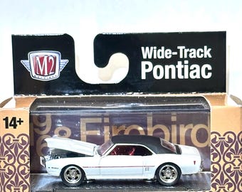 M2 Machines Limited Edition 1968 Pontiac Firebird 400 H.O. 1:64 Scale Diecast Model, White Black top.