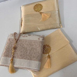 Gebetsteppich und Rosenkranz-Set in einem speziell entwickelten Beutel I Gebetsmatte I Eid Gefälligkeiten I Geschenkbevorzugungen I Geschenk für Mama I Muslimisches Geschenk I Islamisches Geschenk