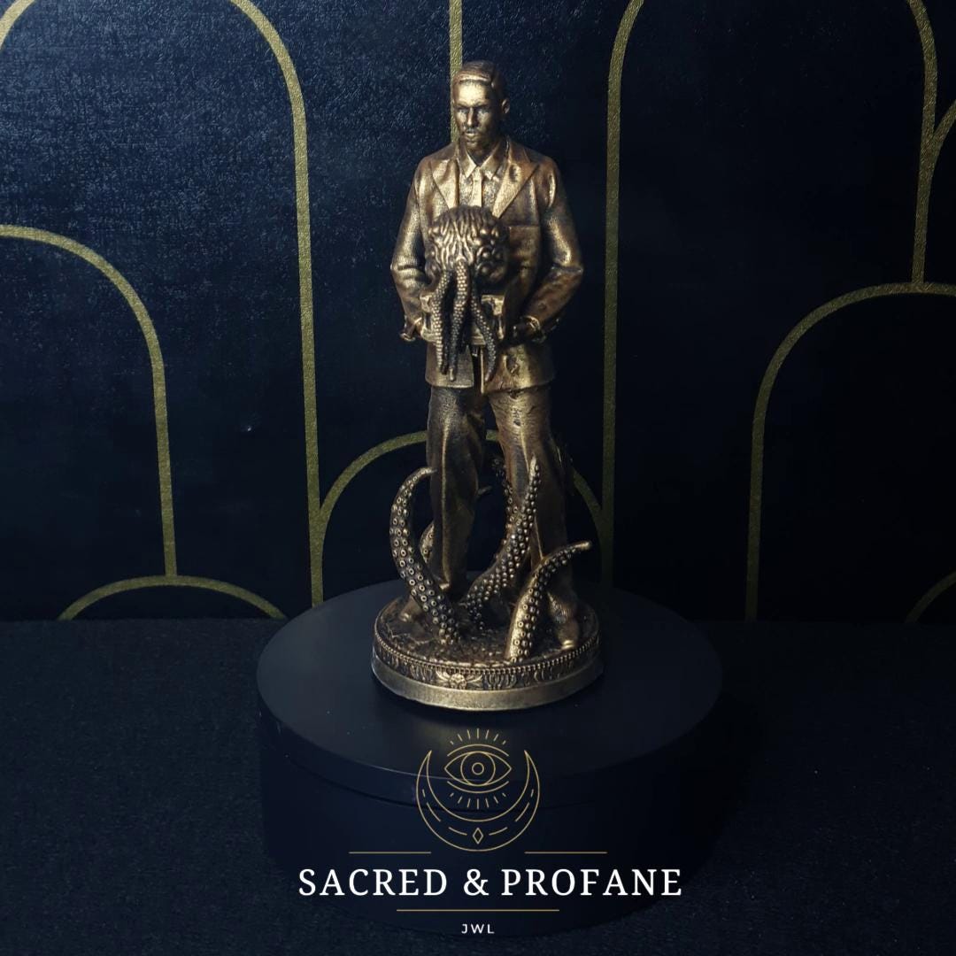 LOVECRAFT - H.P. Lovecraft - Writer - Horror - Books - Bio Resin Statue ...