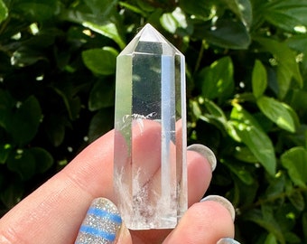 Clear Quartz Tower - Pure Crystal Tower for Amplifying Energy & Clarity, Handcrafted Gemstone Point, Versatile Decor for Healing