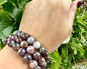 Botswana Agate Bracelet 10mm Beads - Elegant Natural Stone Jewelry for Healing and Fashion, Perfect Gift for Mindfulness