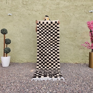 Berber rug, Moroccan Handmade Rug, black And White Rug, Berber Wool Rug, Checkered Rug, Handmade Rug, Handwoven Rug, Area Rug .