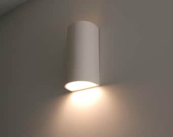 Aplique de pared de cerámica de 25 cm de altura - Lámpara artesanal - Bombilla A19 regulable - Para interiores / Con cable