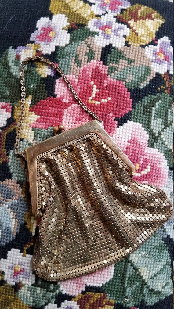 VINTAGE Mesh Bag, Tiny Handbag, metal mesh, chain