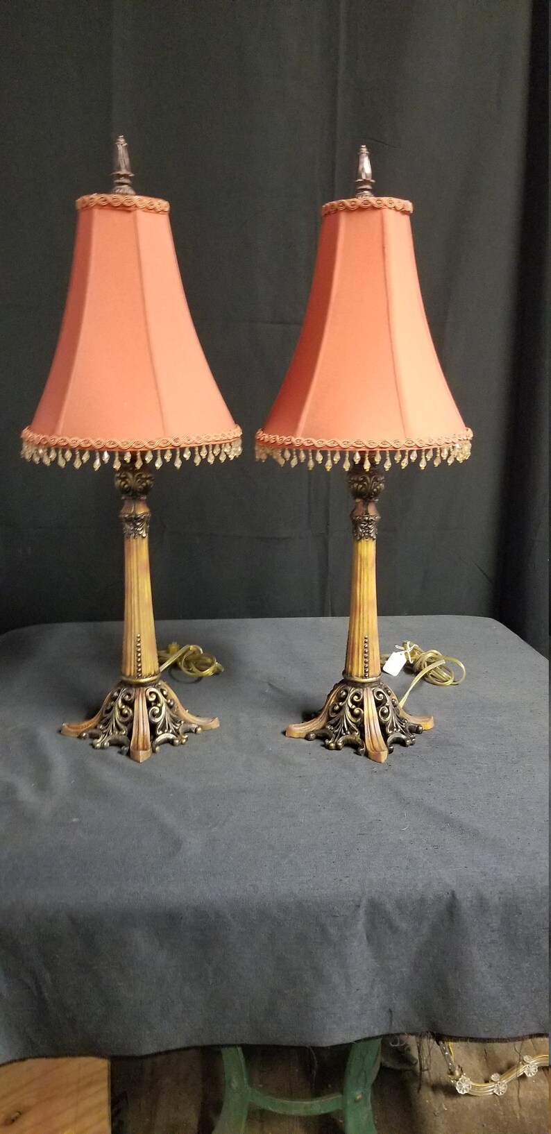 Pair of Console Lamps Resin Repro Vintage Lights Table Lamps Etsy