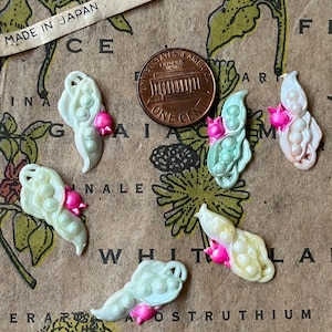 Vintage PEAS charm Japan 1950&#39;s CELLULOID hand painted 24X13mm - 6 PC