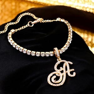 Tobillera con cadena de cristal personalizada, inicial de cristal escrita a mano para mujer, ajustable con inicial brillante, regalo para ella.