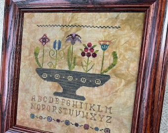 Grandms's Flowers - Cross Stitch Pattern - CS64 - Counted Cross Stitch, Needlework - Rose Clay / Three Sheep Studio