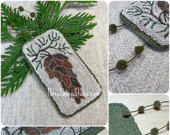 Pine Cone - Punch Needle Pattern - #PN638 - Needlepunch Embroidery - Christmas Ornament / Gift Tag