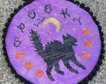 Spooky - Cross Stitch Pattern - CS82 - Counted Cross Stitch, Needlework - Rose Clay / Three Sheep Studio