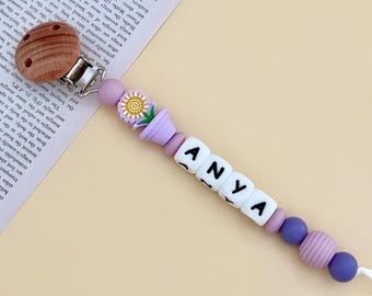Personalized Pacifier Clip, Baby shower Gift, Custom Soother Clip, Baby Binky Clip, Custom Dummy clip, Baby Gifts, Newborn Gifts