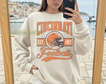 Vintage style Cincinnati Football sweatshirt, Football shirt,Cincinnati football Crewneck tshirt, Game day Football,American football tee