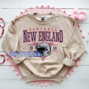 Vintage New England Football Sweatshirt, New England football shirt, New England Football Fan Tee, New England t-shirt, Game Day apparel