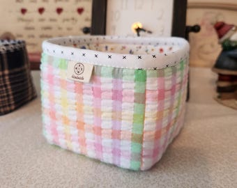 Seersucker Fabric Basket with Foam Stabilizer – Sturdy & Stylish Storage Solution