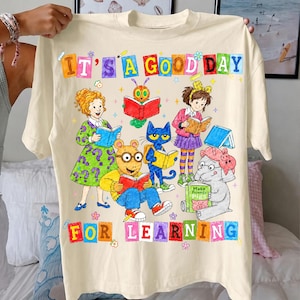 PNG de maestra de primaria, gráficos DTF de personajes de cuentos lindos, imágenes prediseñadas de diseño de camisetas vintage para aula de jardín de infantes imagen 5