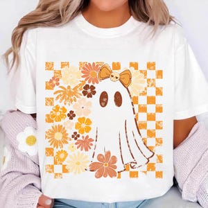 Retro Blumengeist PNG, niedliches Halloween-Geist-Sublimationsdesign, Herbst-karierte Geist-Clipart, Vintage-Spooky-Saison-Shirt PNG-Datei