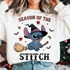 Flygande blå alien häxa svg, säsong av alien svg, höst kvastskaft karaktärsdesign svg, läskig tecknad svg, digital tröja nedladdning