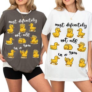 Canard drôle PNG, certainement pas tous de suite citation PNG, clipart mignon petit canard jaune, conception de chemise humour santé mentale