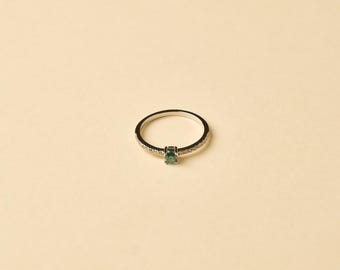 18K Solid White Gold Blue Colored Diamond Ring