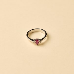 18K Solid White Gold Pear Ruby With Bezel Diamonds Ring
