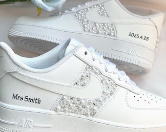 Custom Name Wedding Bride Pearl Rhinestones Sneakers/Personalized Air Force One Best Man and Bridesmaid Gift/Prom Pearl Shoes ,Wedding Shoes