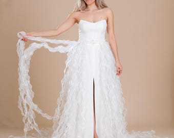 Wedding dress 2 in 1, corset registry office dress and your wedding dress with train