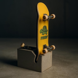 Espositore per tastiera in cemento