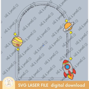 Bevestigingsspiegel SVG, ruimtethema, zelfliefdebestand, kinderkamerinrichting, kinderkamerkunst aan de muur, raketspiegel, digitale download voor laser of Cricut
