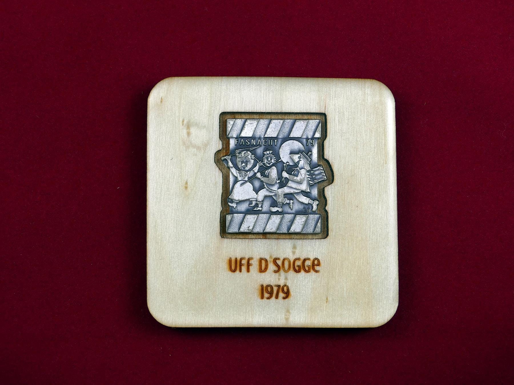 Insigne Badge Métal - Fasnacht 1932, Suisse, Pins Tourisme, Collection