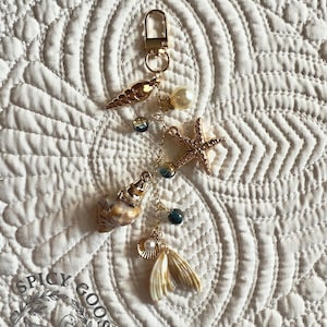 Ocean Charm Chain | E-Reader, Kindle, Bag Accessory | Tiktok Bookish Gift