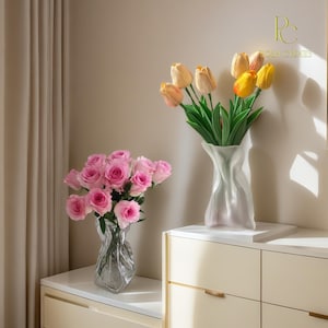 Luxury Porcelain Glass Vase | Transparent & Frosted Sculptural Vases for Modern Home Décor