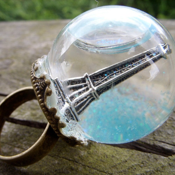 globe ring eiffel tower petit paris glass dome urban city snow globe brocade mini terrarium ring miniature terrarium jewelry