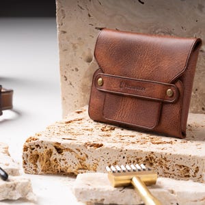 Handgemaakte lederen kaarthouder, creatieve creditcardportemonnee met klep, gepersonaliseerde kleine portemonnee, opbergdoos voor visitekaartjes, cadeau-idee