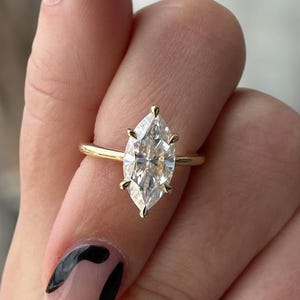 2.5 Ct Marquise Lab-Grown Diamond Solitaire Ring - 14K Gold Wedding Ring