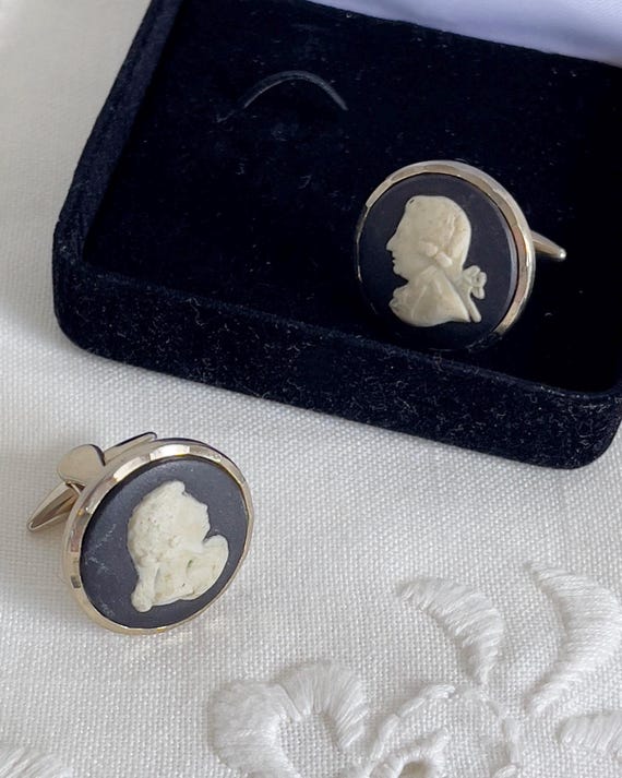 Vintage Wedgwood Black Jasperware Cufflinks Silver Tone Classical Cameo Profile England Formal Menswear
