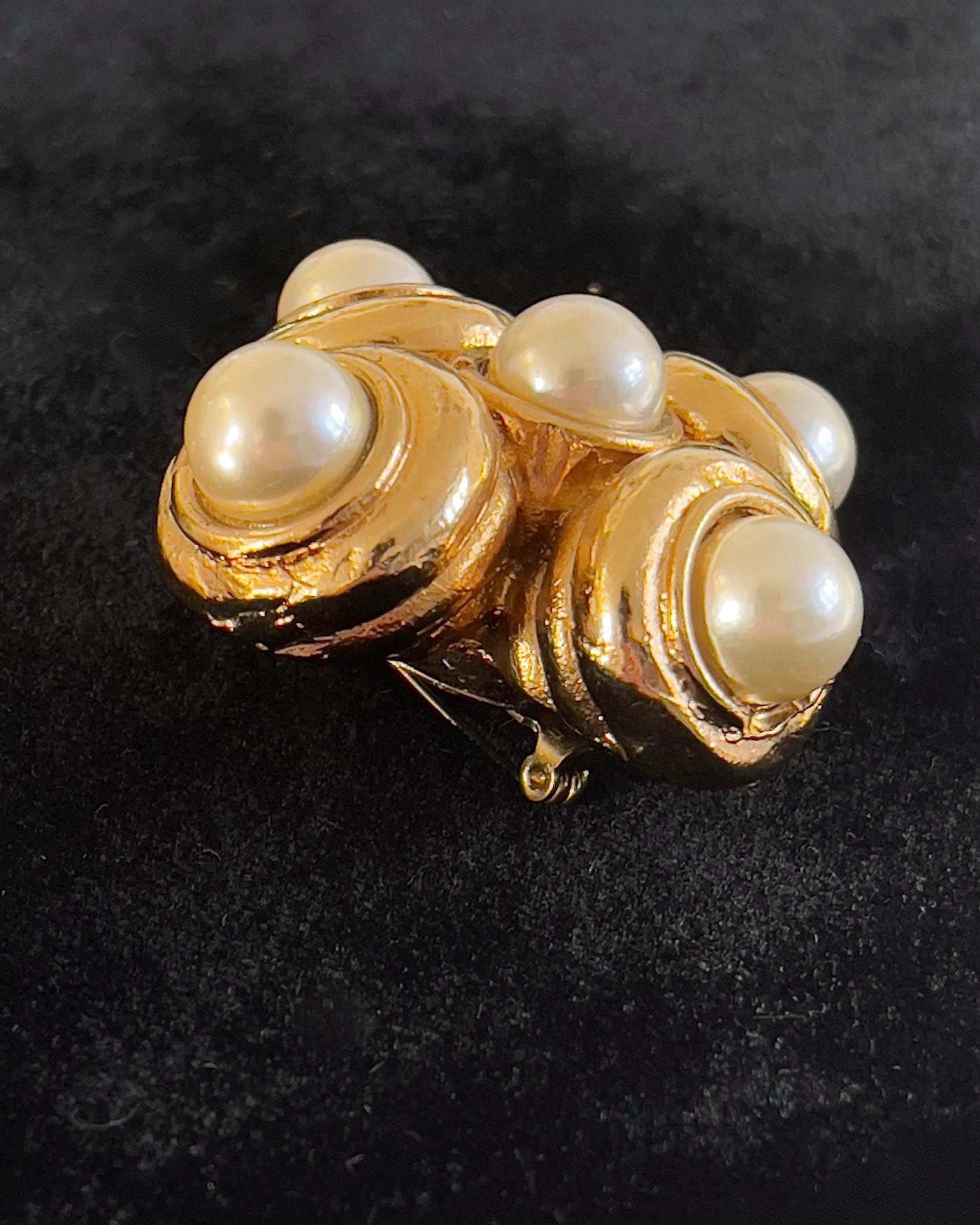 Cartier brooch - Etsy 日本