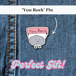 You Rock おもしろエナメルピン | You Rock ポケットハグ | ロックペットピンバッジ、友人へのブローチギフト | 小石のおもしろかわいいギフト | ロックバースデーカード