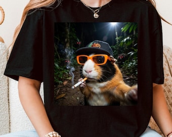 Camiseta divertida de cobaya haciéndose un selfie fumando - Camiseta gráfica urbana con meme viral de mascotas - Regalo urbano para animales - Ropa genial para roedores