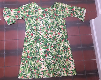 Paper Christmas Dress Hallmark Holly Size Medium 12, 14 VINTAGE By Plantdreaming