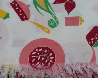 Vintage Tablecloth Bold colors 33" square Vegetables Mid century  Pink Garden Vegi Kitchen kitsch