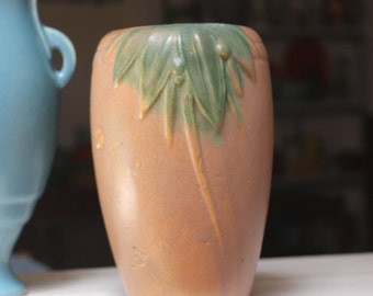 McCoy Pottery Vase leaves and Berries 6" 1932 VINTAGE by Plantdreaming