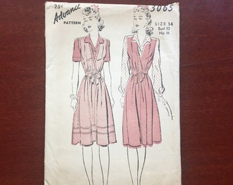 Advance Sewing Pattern 3065 Jumper and Blouse Size 14 Bust 32 Genuine 1940s VINTAGE by Plantdreaming