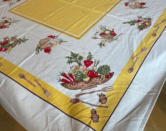 Salad Bowl Tablecloth 44" x 48" Veggies Tomatoes mushrooms Carrots VINTAGE by Plantdreaming