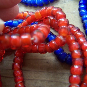 Oˋre Jewelry design Indian style old glass beads white heart red