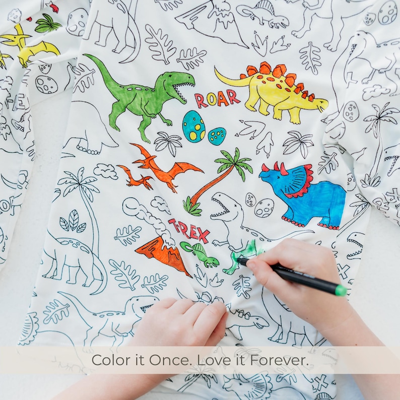 Dinosaur Coloring Pajama Gift Set for Kids - Bamboo 2-piece PJs with Permanent Fabric Markers, Creative Keepsake for Boys & Girls zdjęcie 3