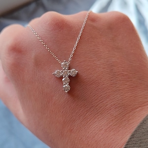 Solid 14K White 1cttw Diamond Cross Necklace with Lab Created Diamonds